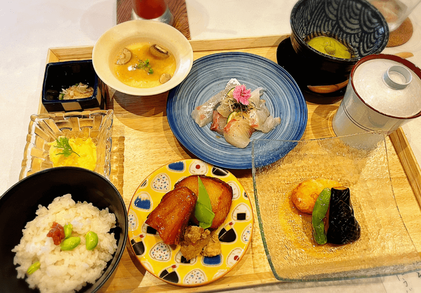 伊豆長岡 古民家でいただくkuruhaの美味しい和食 旅館便り 伊豆長岡温泉 富嶽 はなぶさ 公式 中伊豆の温泉旅館